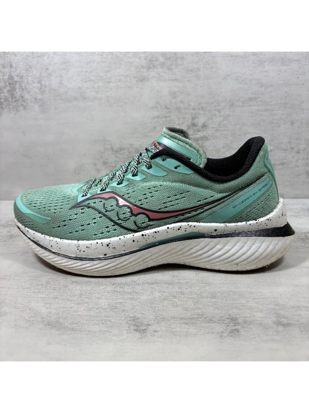 Saucony Endorphin Speed 3 Running Shoes - Women's Size 9 - Green